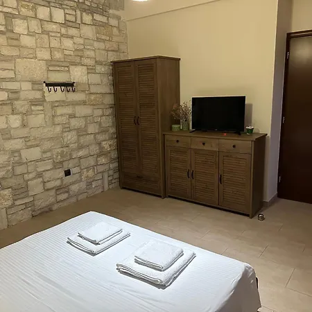 Panorama Stone ヴィラ ルートラ・オレアス・エレニス