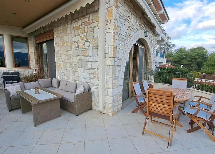 Panorama Stone فيلة